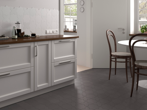  30627 PORTO STAR Black 16,8x16,8х0,9 см 