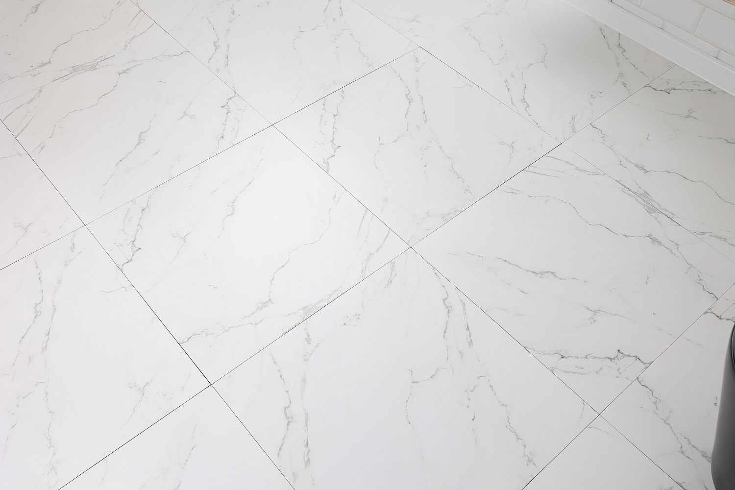 Carrara white 60x60