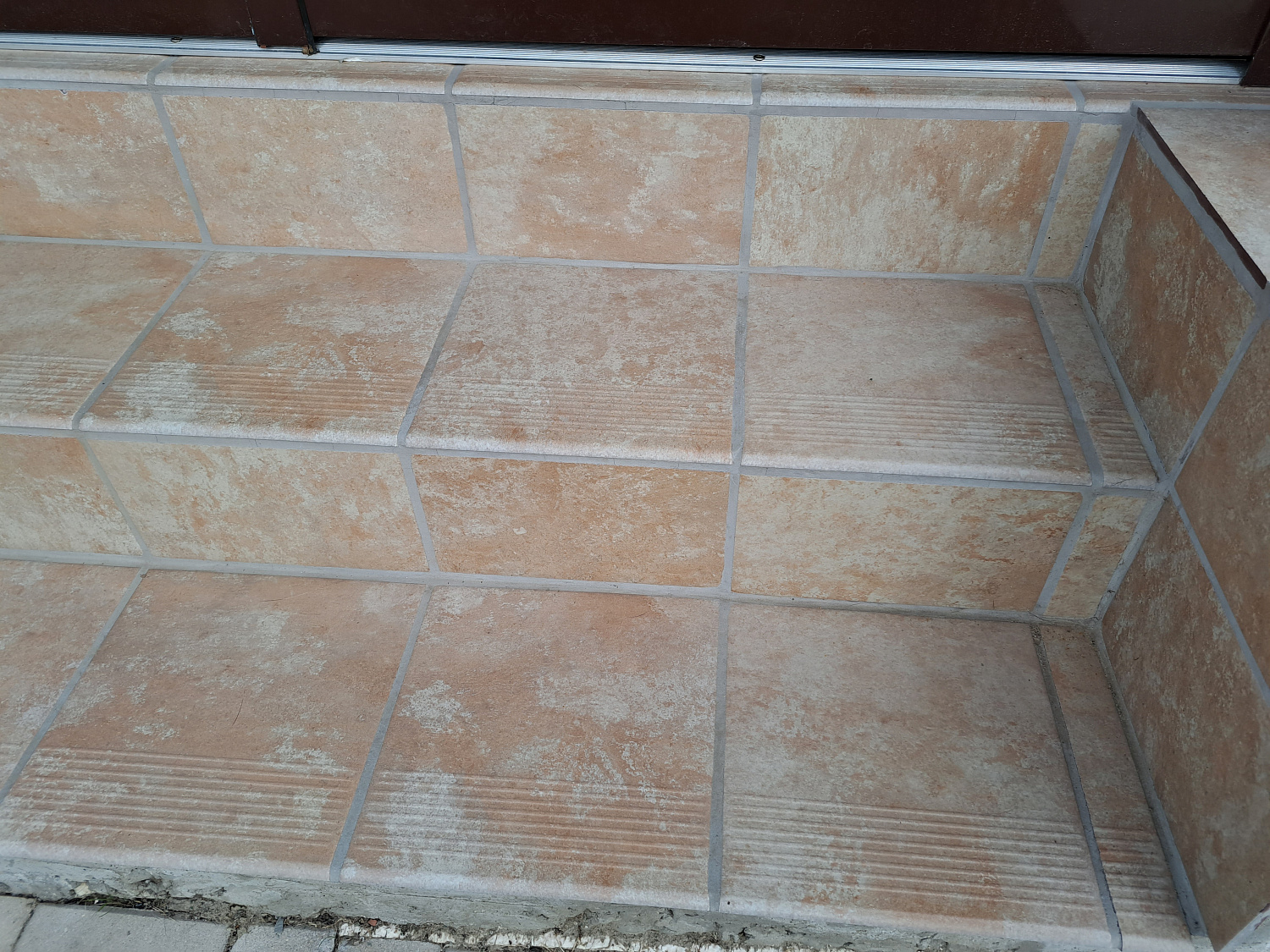 Капинос угловой  Ilario Beige Kapinos Stopnica Narozna 32,8х32,8