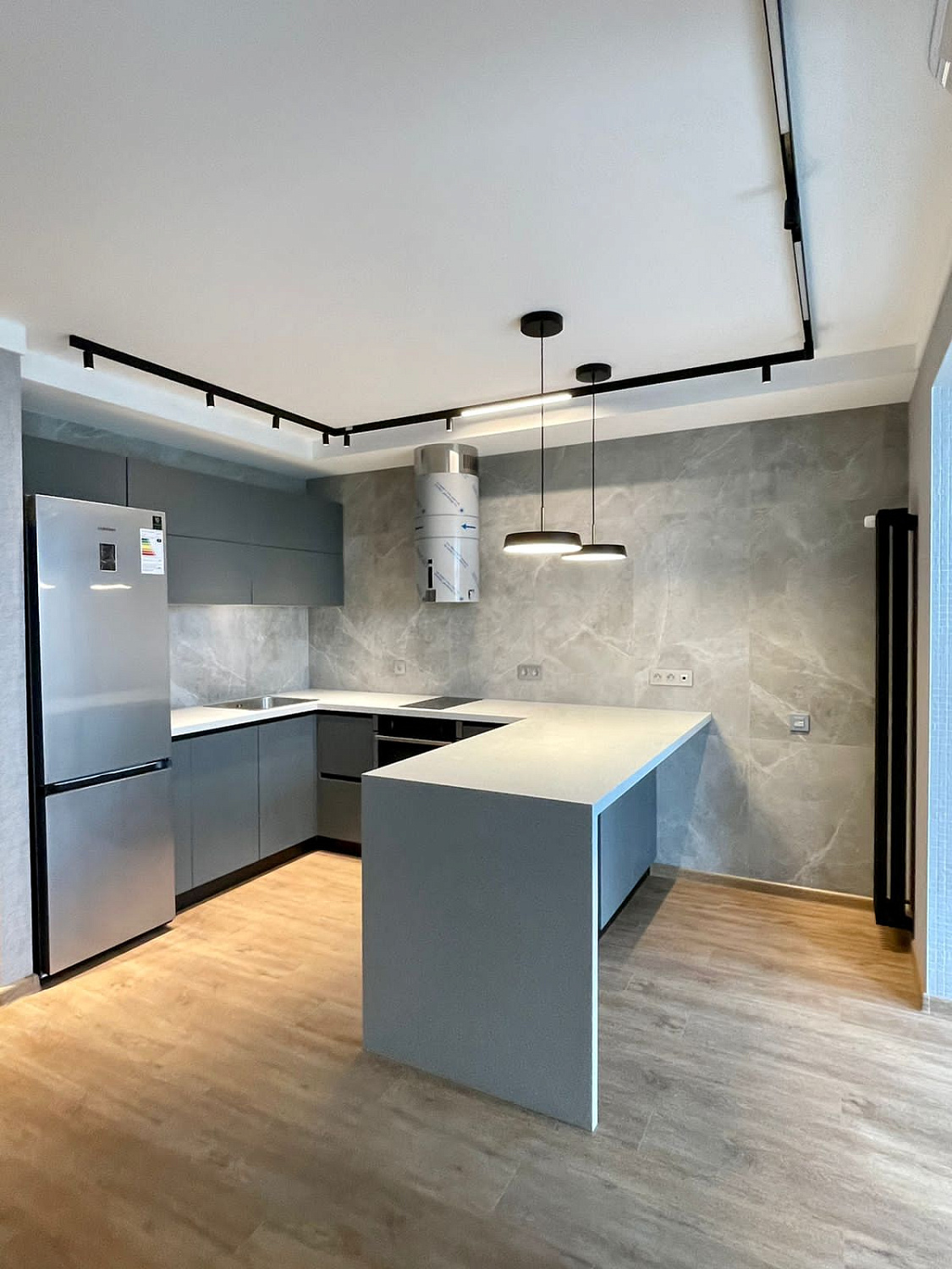  Maxie/Stonemood Silver Rect 119,7х59,7