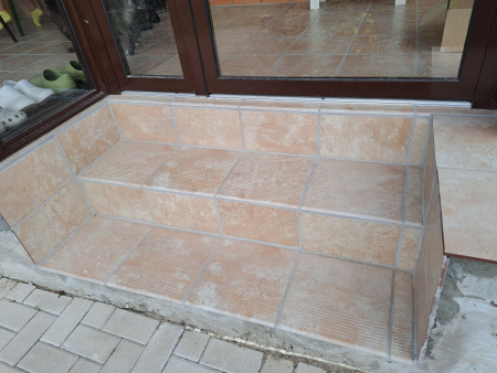 Капинос угловой  Ilario Beige Kapinos Stopnica Narozna 32,8х32,8 