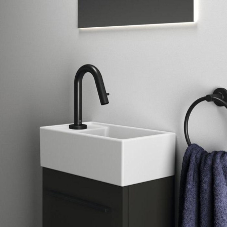 Ideal Standard i.life S Раковина 370х210xh120 мм, подвесная, с отв. под смес. слева, без перелива, без крепежа, цвет: белый матовый 