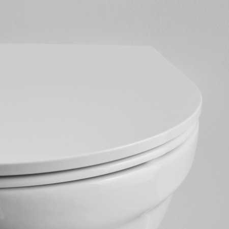 E77168-0 Modern Life Крышка - сиденье из термодюропласта с плавным закрыванием и функцией легкого снятия, белый 