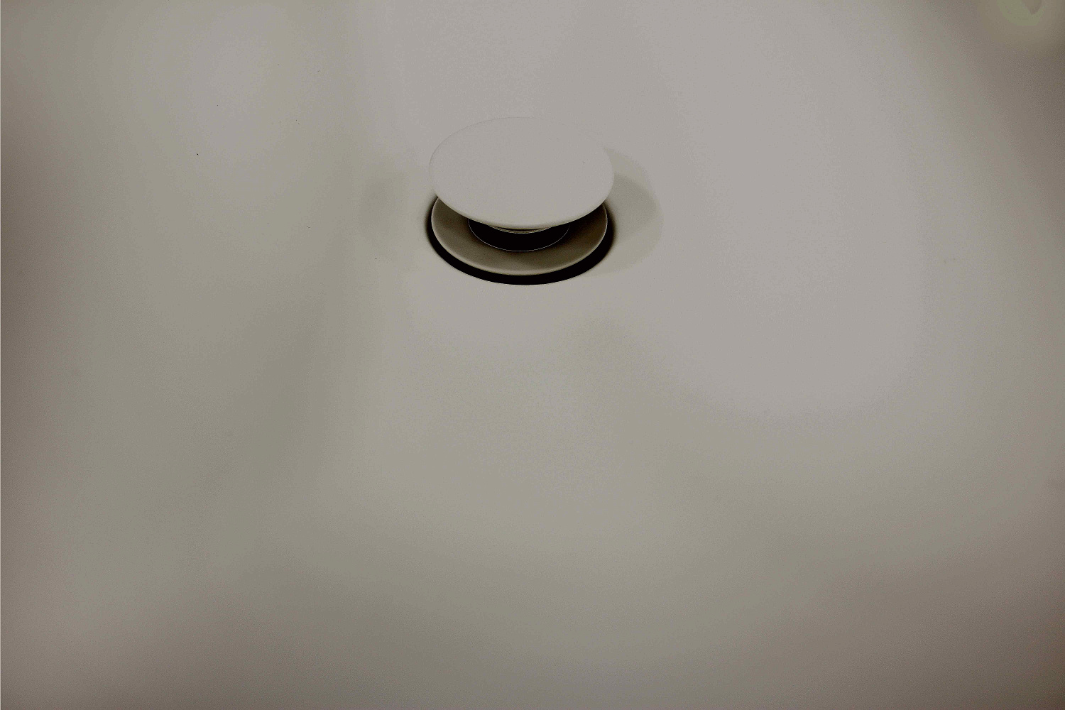 Раковина накладная алюминиевая M115G80 темный серый