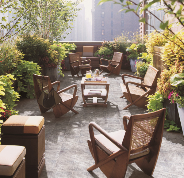 Ступень угловая Westerwalder Atrium Mittelgrau Eckflorentiner 32x32 