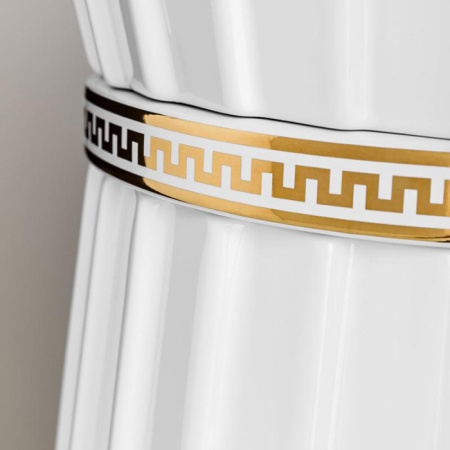 OASIS PLISSE Раковина напольная Ø440х950 мм, без отв. для смесителя, без перелива, c донным клапаном, кольцо золото, цвет белый (упаковка-3-х коробки) 