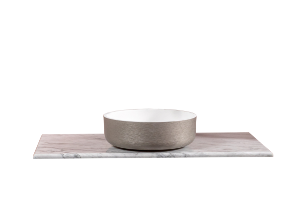 Столешница мрамор 101см  Bianca Carrera под накладную раковину смесак сзади 